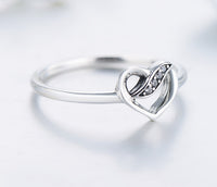 Simple Heart-shaped Petite S925 Sterling Silver Ring - Sterling Hearts