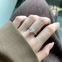 S925 Sterling Silver Ring Heart-shaped Ice Flower Cut Zircon - Sterling Hearts