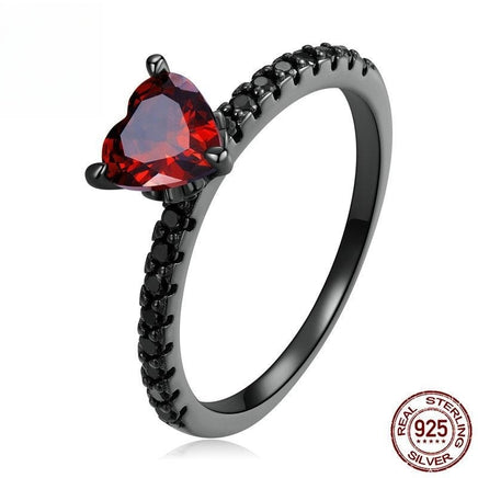 Sterling Silver S925 Dark Night Love Garnet Heart-shaped Ring - Sterling Hearts