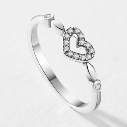 YANLOK S925 Sterling Silver Heart-shaped Niche Sweet Distressed Ring - Sterling Hearts