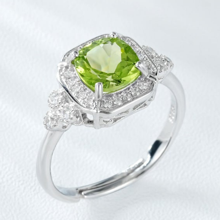 Luxury Ring Peridot Ring S925 Silver - Sterling Hearts