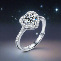 heart shaped diamomd ring